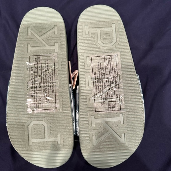 PINK Victoria’s Secret women’s tropical green slides size 7-8 medium NWT - Picture 3 of 4